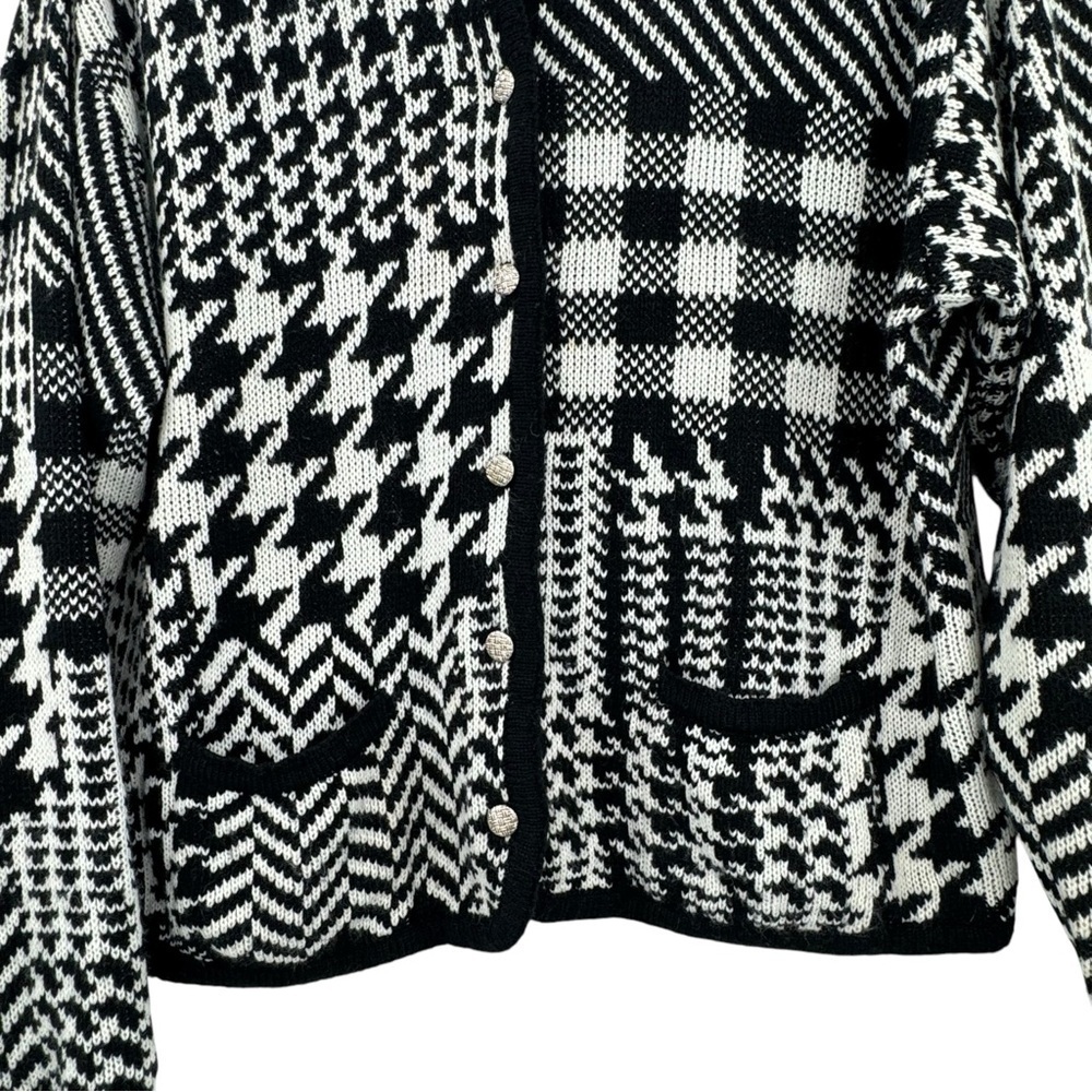 Vintage Tally Ho Boxy Cardigan Sweater Black White Houndstooth Chevron Buttons M - Picture 4 of 7